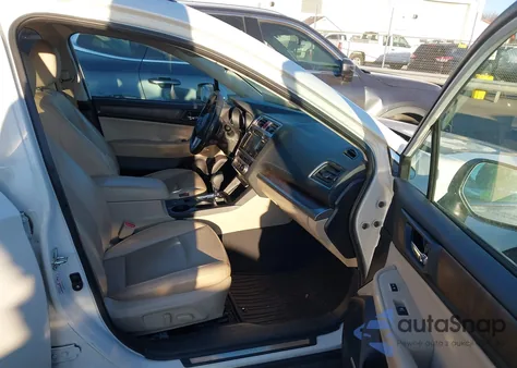 2016 Subaru Outback 2.5I Limited из США, поврежденный, VIN 4S4BSANC4G3210519